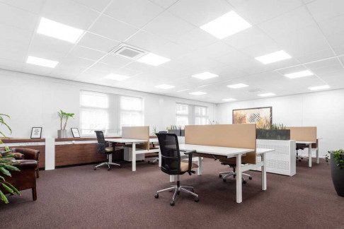 Office: Bredaseweg 8, Terheijden, 4844 CL