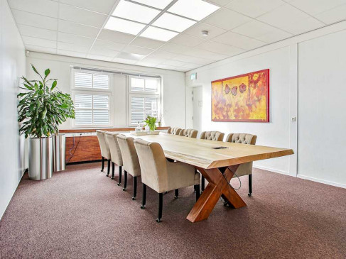 Office: Bredaseweg 8, Terheijden, 4844 CL