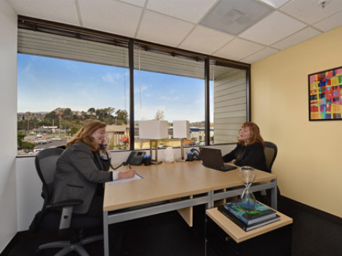 Office: California, Harbor Drive Executive Park, One Harbor Drive, Sausalito, CA 94965