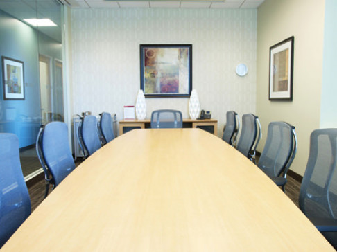 Office: California, Gateway Plaza, Magic Mountain Parkway, Valencia, CA 91355