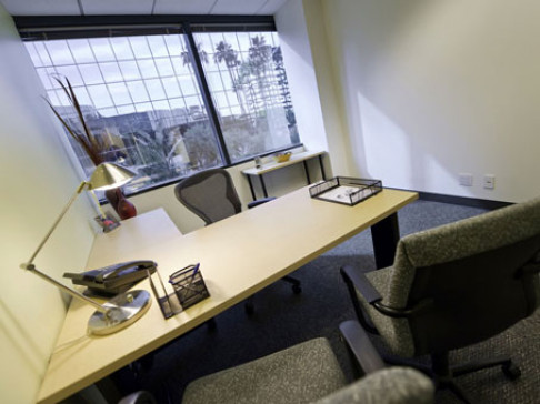 Office: California, West - Executive Tower, 11400 West Olympic Boulevard, Los Angeles, CA 90064