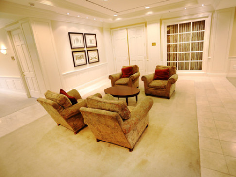 Office: California, Burbank, 21900 Burbank Blvd, Woodland Hills, CA 91367