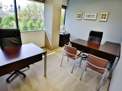 Office: California, Burbank, 21900 Burbank Blvd, Woodland Hills, CA 91367