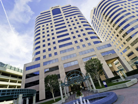 California, Woodland Hills - Trillium Towers Center