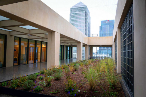 Office: 25 Cabot Square, London, E14 4QZ