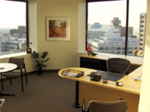 Office: Capital Centre IN, Indianapolis, 46204