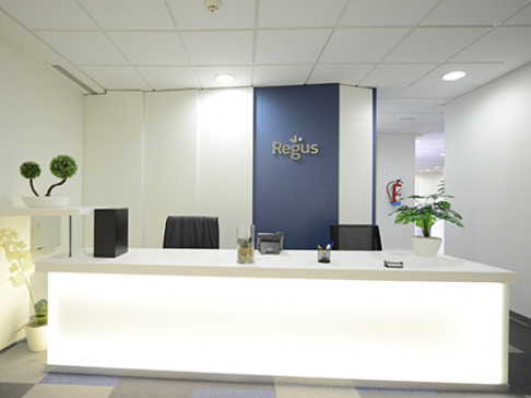 Office: Liberte Place, 20/26 rue Bassatines, Casablanca