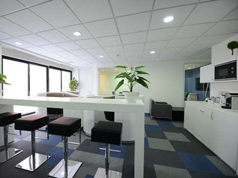 Office: Liberte Place, 20/26 rue Bassatines, Casablanca