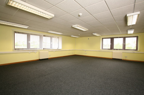 Office: Castlecroft Business Centre, Tom Johnston Rd, Dundee, DD4 8XD