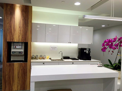 Office: PICC Building, 10/F, PICC Building, Chongqing, 400020