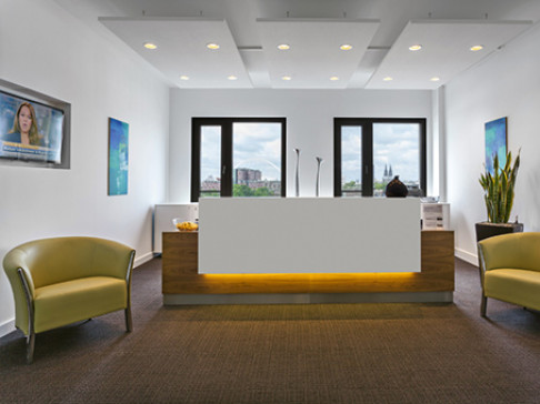 Office: Deutz Cubus, 6th Floor, Cologne, 51103