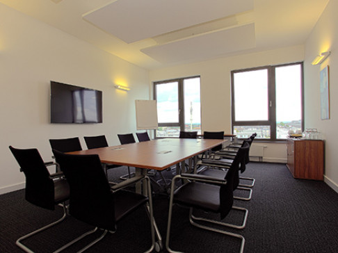 Office: Deutz Cubus, 6th Floor, Cologne, 51103