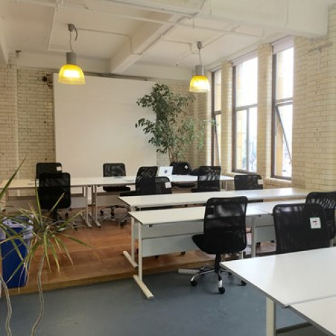 Office: Commercial Street, London, E1