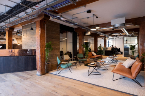 Office: Commercial Street, United Kingdom, 84 Commercial Street, Edinburgh, EH6 6LX