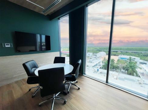 Office: Av. Tul&uacute;m Supermanzana 8 Manzana 1 Lote 2, Cancun