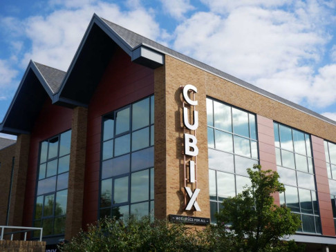 Office: 5, Oaks Court, Warwick Rd, Borehamwood, WD6 1GS