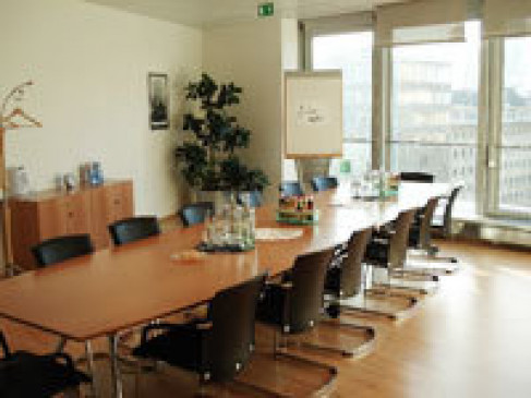 Office: Alte Oper, An der Welle, 1st floor, Frankfurt, 60322