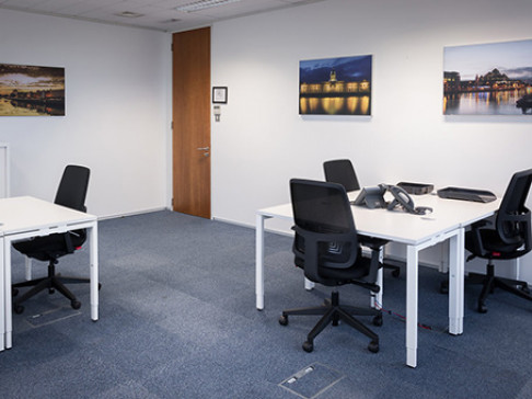 Office: 4 Ballsbridge, Alexandra House, Dublin, D04 C7H2