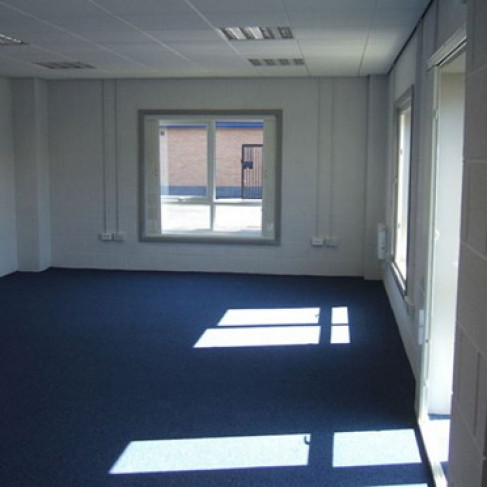 Office: Dunns Close, Nuneaton, CV11 4NF