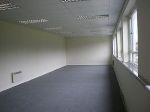 Office: Epoch Business Centre, Grangemouth, FK3