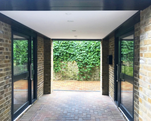 Office: Esher Groves, 13-17 Church Street, Surrey, KT10 8QS