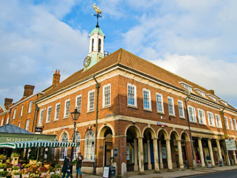Farnham, Town Hall Exchange