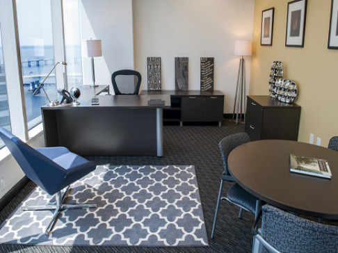 Office: Florida, Bank of America Tower, 50 N. Laura Street, Jacksonville, FL 32202