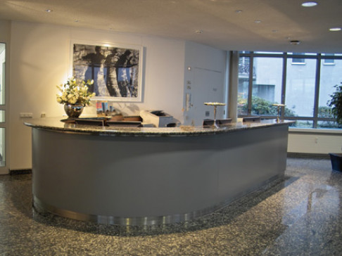 Office: Alte Oper, Bockenheimer Landstrasse, Frankfurt, 60325