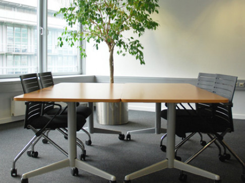 Office: Mainzer Landstrasse, Mainzer Landstrasse 49, Frankfurt, 60329