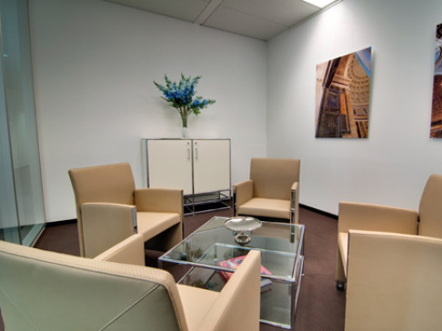 Office: OpernTurm, Frankfurt, 60306