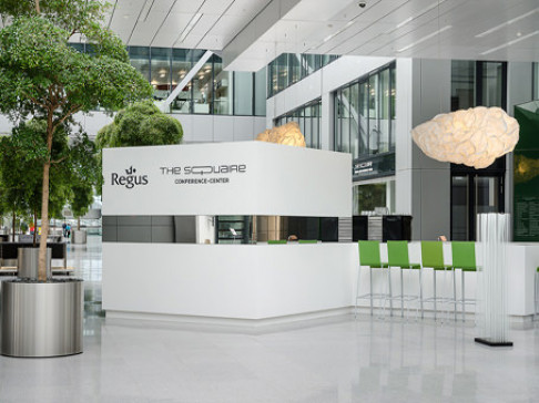 Office: THE SQUAIRE Business Center, THE SQUAIRE 12, Frankfurt, 60549