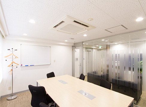 Office: Hakata Ekimaedori, 8F/9F Daini Okabe Bldg, Fukuoka, 812-0011