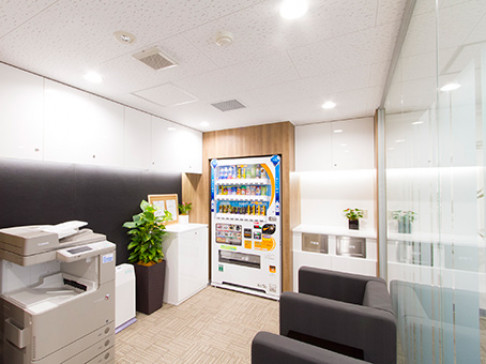 Office: Hakata Ekimaedori, 8F/9F Daini Okabe Bldg, Fukuoka, 812-0011