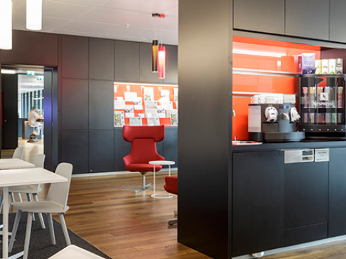Office: Cornavin Railway Station, Place Cornavin 7, Geneva, CH-1201