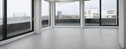 Office: Grand Union Studios, Ladbroke Grove, London, W10 5AD