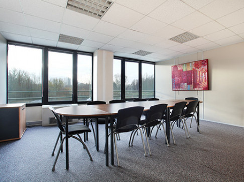Office: Meylan, 29 Boulevard des Alpes, Grenoble, 38246