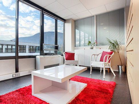 Office: Meylan, 29 Boulevard des Alpes, Grenoble, 38246