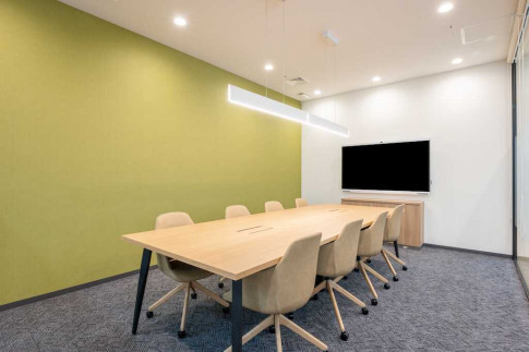Office: 2-17-1 Hakataekimae, Fukuoka, 812-0011