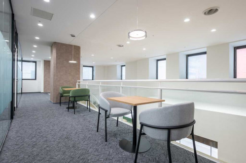 Office: 2-17-1 Hakataekimae, Fukuoka, 812-0011