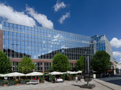 Office: Fleethof, Stadthausbruecke 1-3, Hamburg, 20355