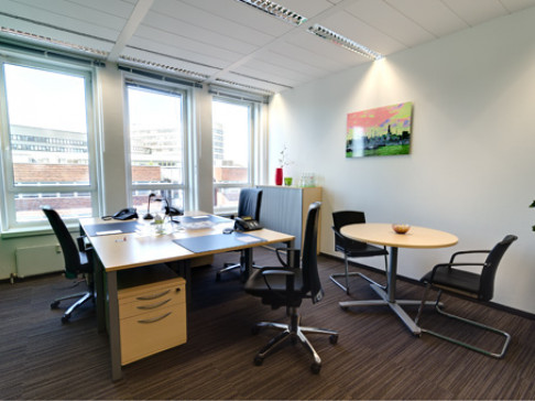 Office: Fleethof, Stadthausbruecke 1-3, Hamburg, 20355