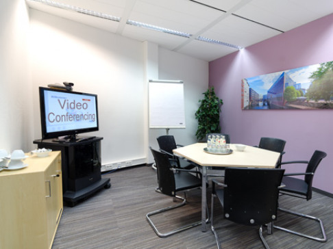 Office: Fleethof, Stadthausbruecke 1-3, Hamburg, 20355
