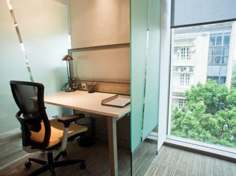 Office: Ly Thai To, Level 5, Hanoi