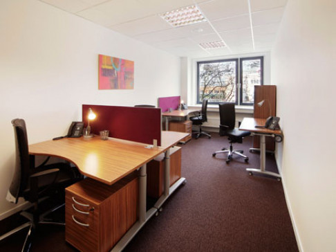 Office: City Center, Bahnhofstr. 8, Hanover, 30159