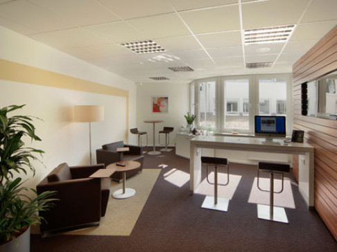 Office: City Center, Bahnhofstr. 8, Hanover, 30159