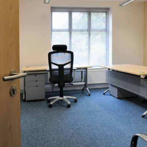 Office: High Road - Loughton, London, IG10