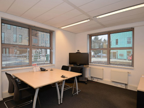 Office: Hilversum Business Park, Olympia, Hilversum, 1213 NS