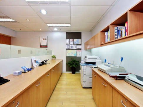 Office: Saigon Tower, 16th Floor, Ho Chi Minh City