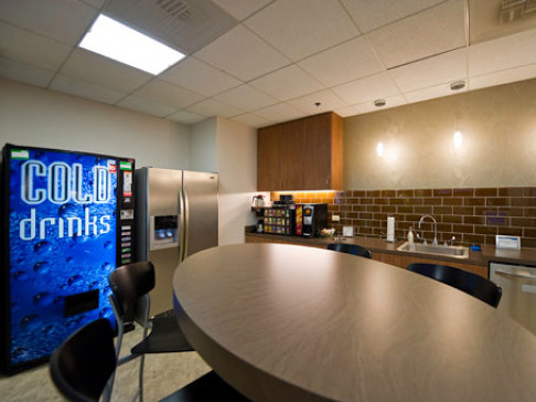 Office: Illinois, O'Hare, 5600 N River Road, Rosemont, IL 60018