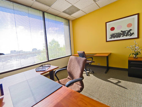 Office: Illinois, Gateway Executive Park, 1821 Walden Office Square, Schaumburg, IL 60173